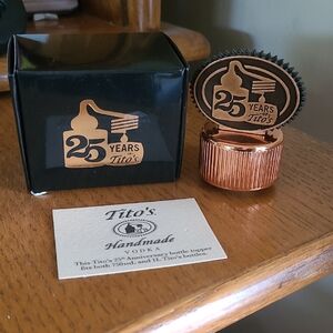 Tito's 25th Anniversary Bottle Topper